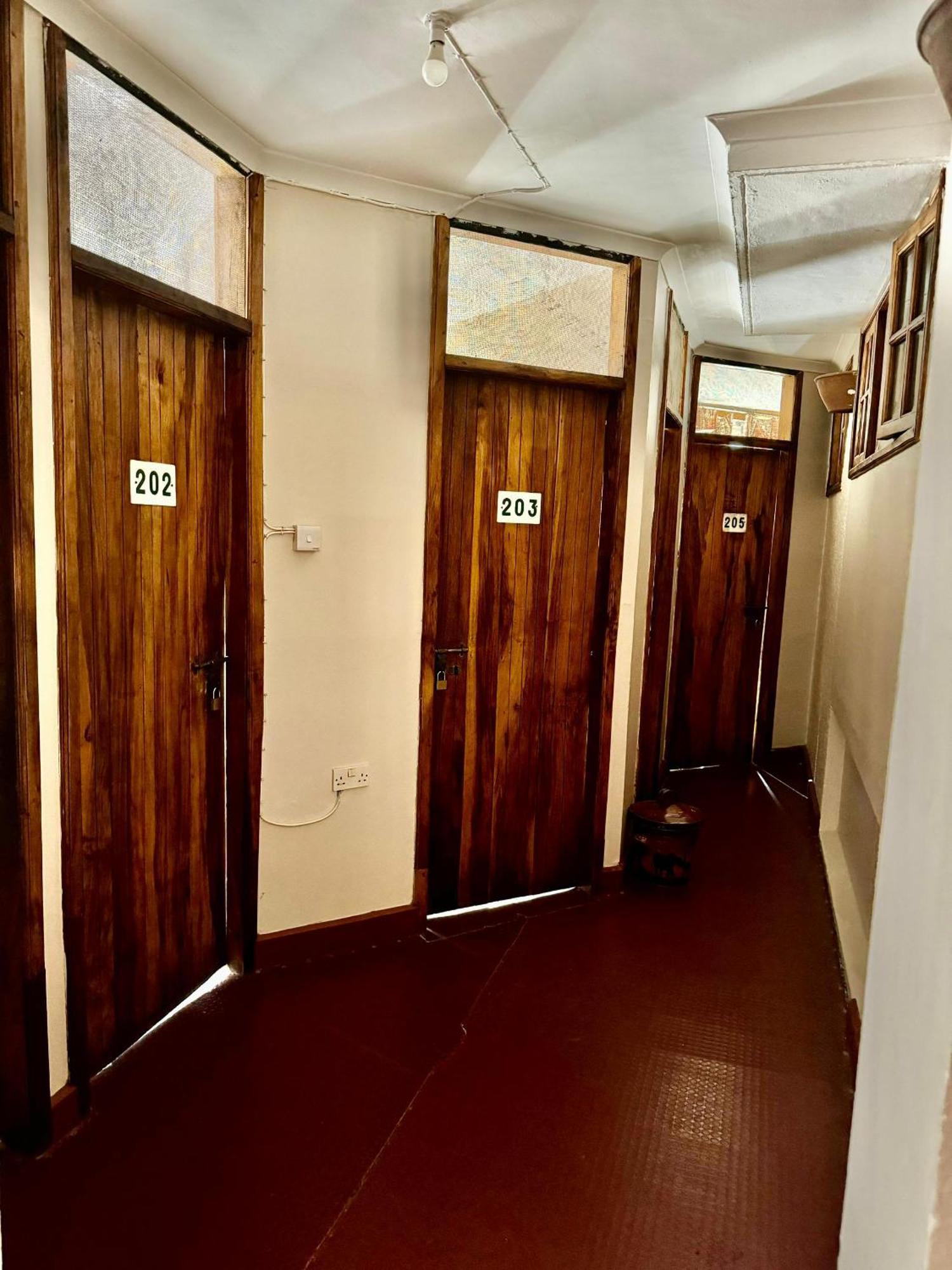 Arusha Backpackers Hotel المظهر الخارجي الصورة
